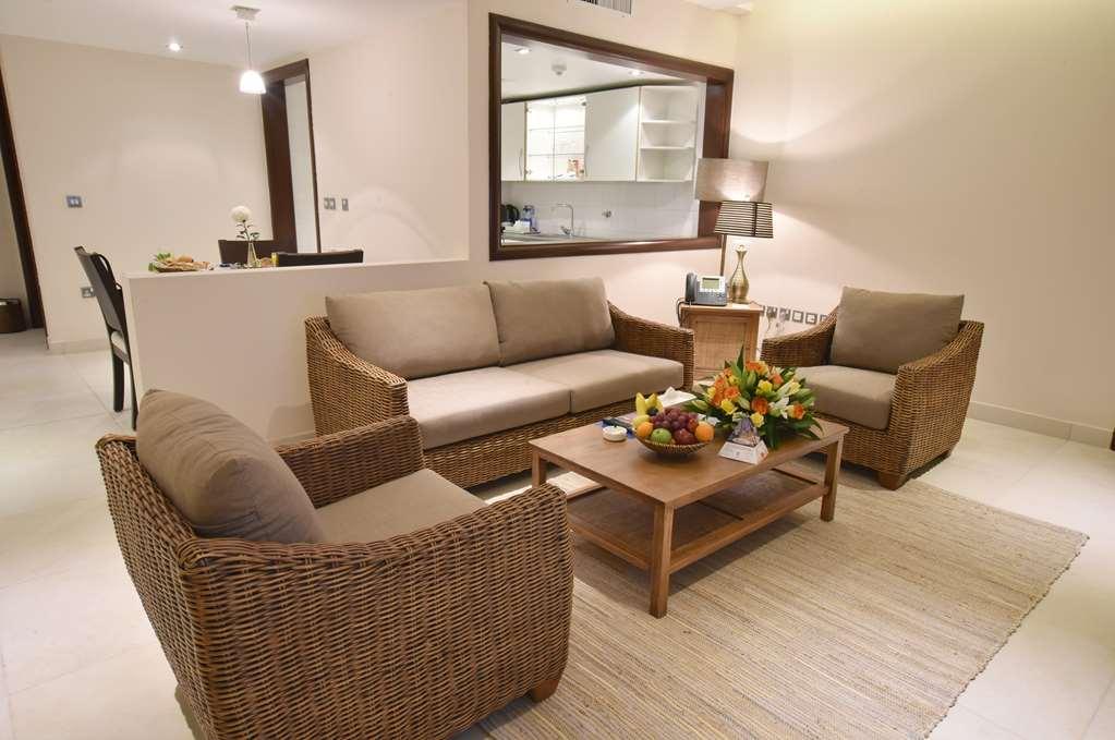 The Palms Beach Hotel And Spa - Kuwai Kuwait City Room photo