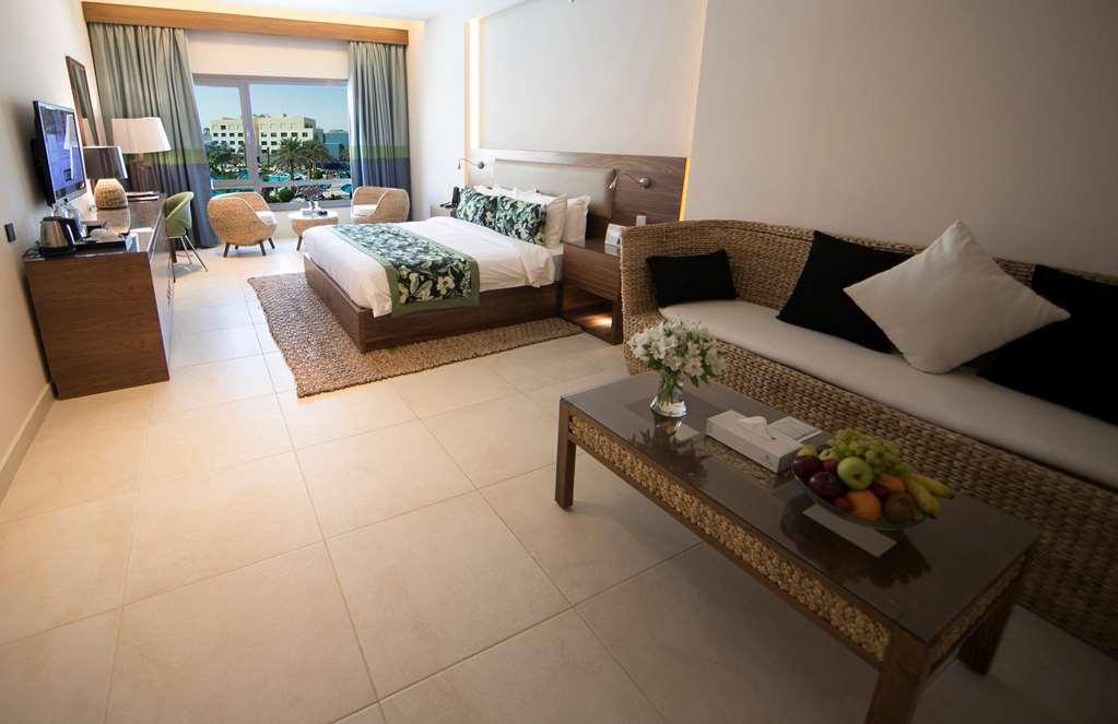 The Palms Beach Hotel And Spa - Kuwai Kuwait City Room photo